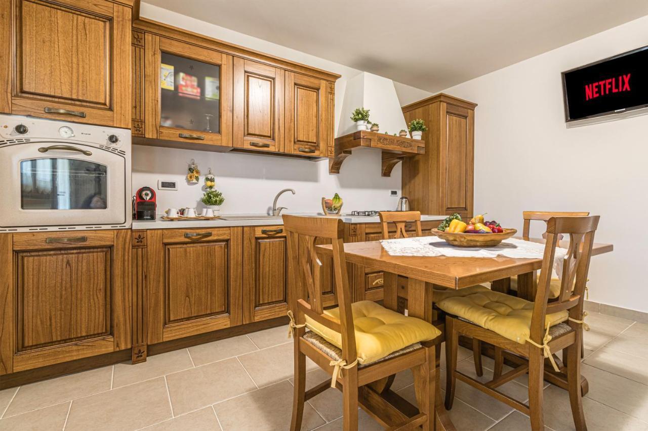 Wanderlust Apt In Villa Con Piscina - 45 Min Venezia - Zona Unesco San Pietro Di Feletto Buitenkant foto