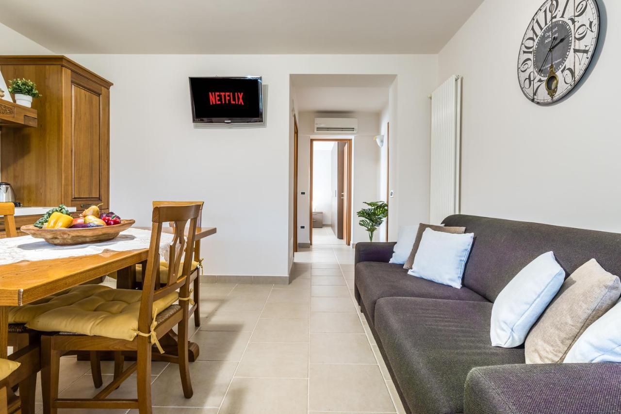 Wanderlust Apt In Villa Con Piscina - 45 Min Venezia - Zona Unesco San Pietro Di Feletto Buitenkant foto